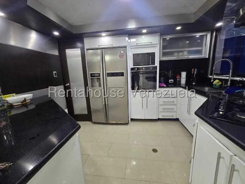 Townhouse (Duplex) en Venta en Villa Roca, Lara - 7