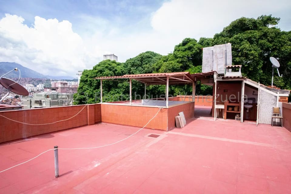 Casa (Multipes Niveles) en Venta en El Llanito, Distrito Metropolitano - 8