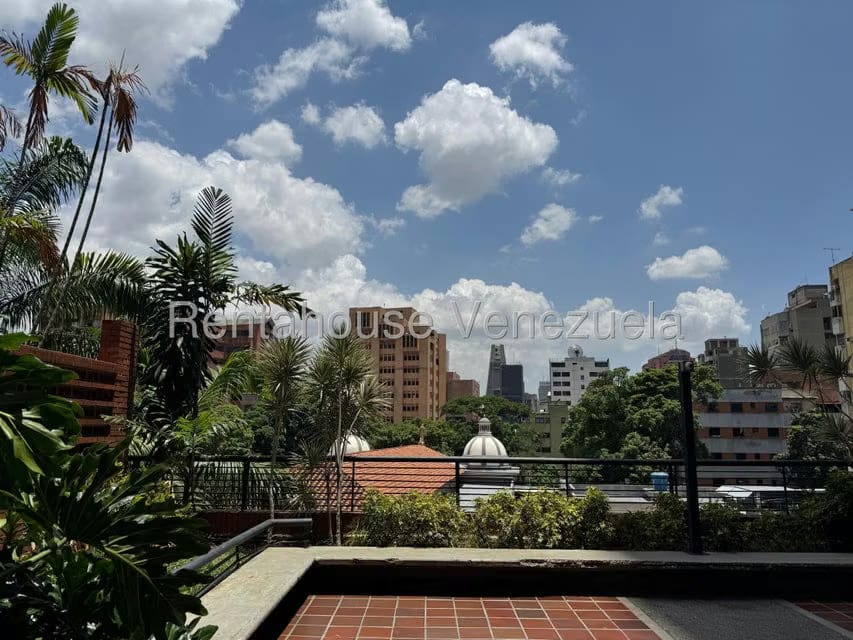 Apartamento (1 Nivel) en Alquiler en Sabana Grande, Distrito Metropolitano - 15