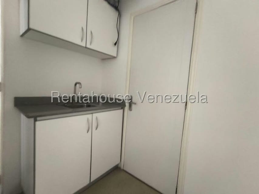 Comercial (Local Comercial) en Alquiler en Rancho Grande, Carabobo - 21