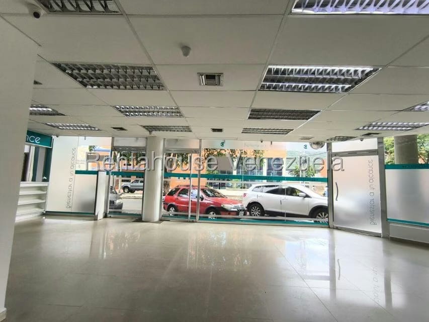 Comercial (Local Comercial) en Alquiler en Rancho Grande, Carabobo - 8