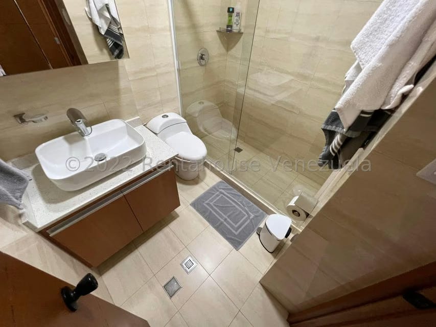 Apartamento (1 Nivel) en Venta en Agua Sal, Miranda - 23