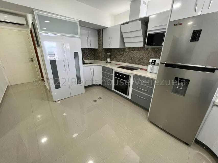 Apartamento (1 Nivel) en Venta en Agua Sal, Miranda - 4