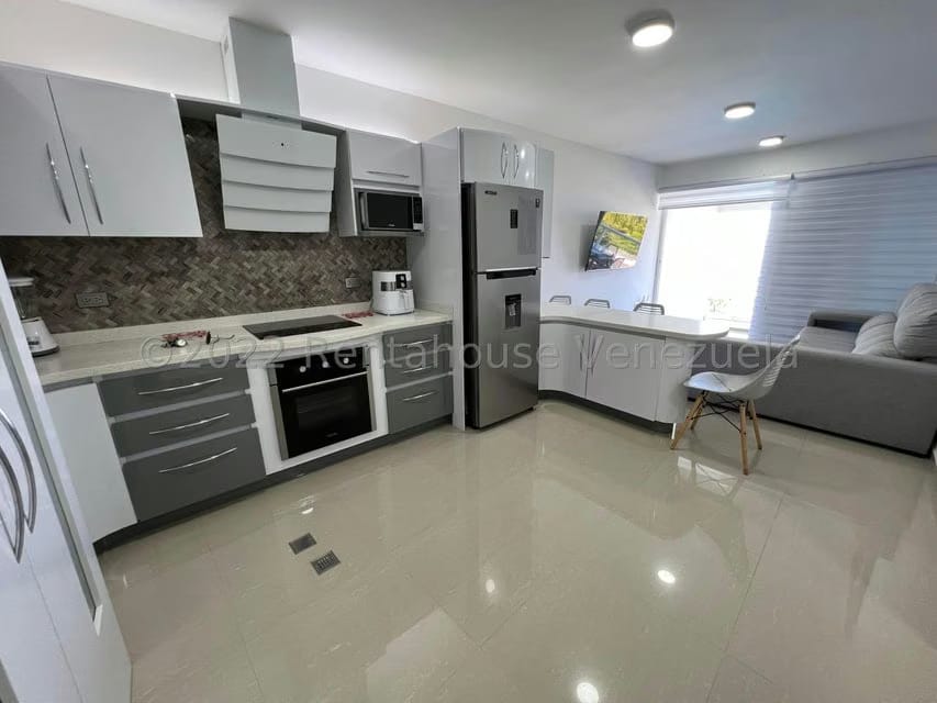 Apartamento (1 Nivel) en Venta en Agua Sal, Miranda - 9