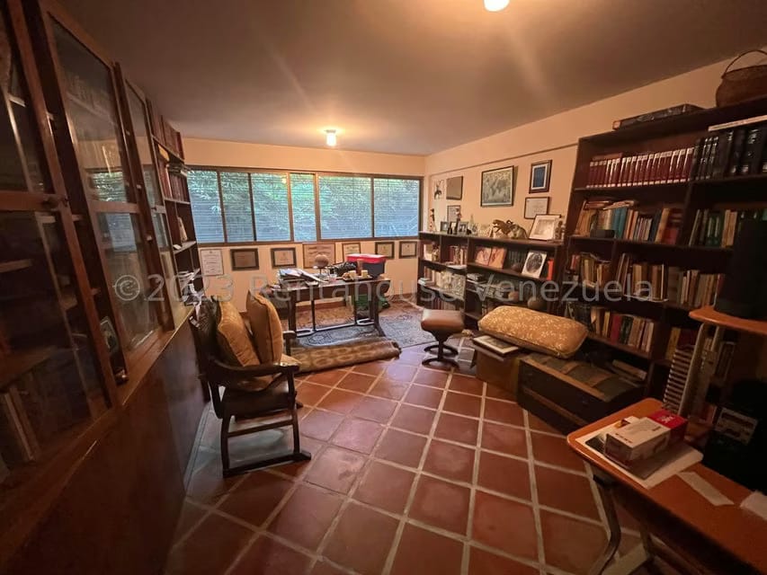 Casa (Multipes Niveles) en Venta en El Hatillo, Distrito Metropolitano - 52