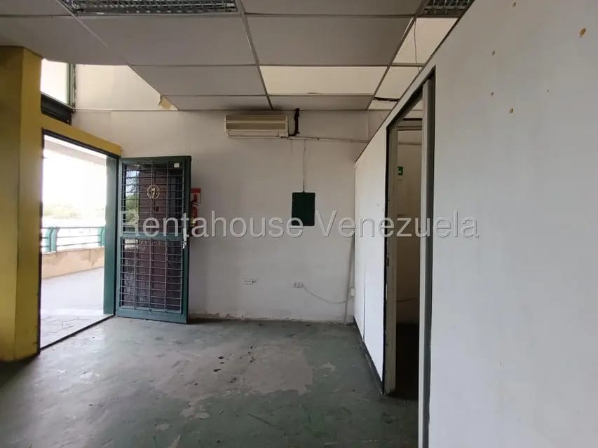 Comercial (Local Comercial) en Venta en Sabana Larga, Aragua - 16