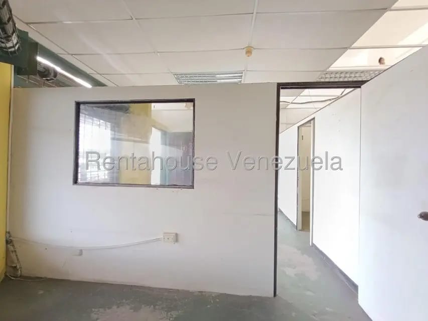 Comercial (Local Comercial) en Venta en Sabana Larga, Aragua - 19