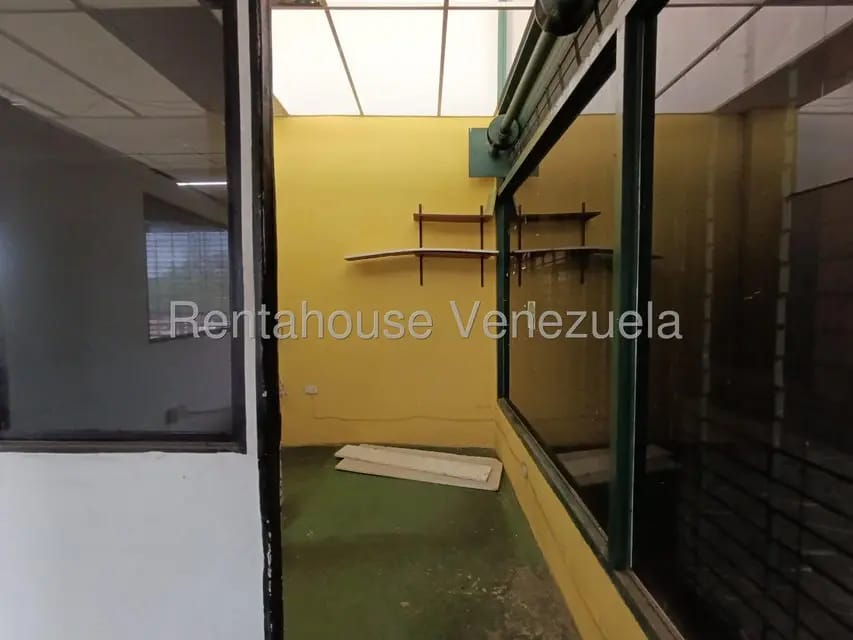 Comercial (Local Comercial) en Venta en Sabana Larga, Aragua - 21