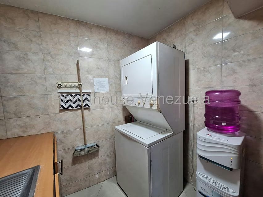 Apartamento (1 Nivel) en Venta en Avenida Fuerzas Aereas, Aragua - 18