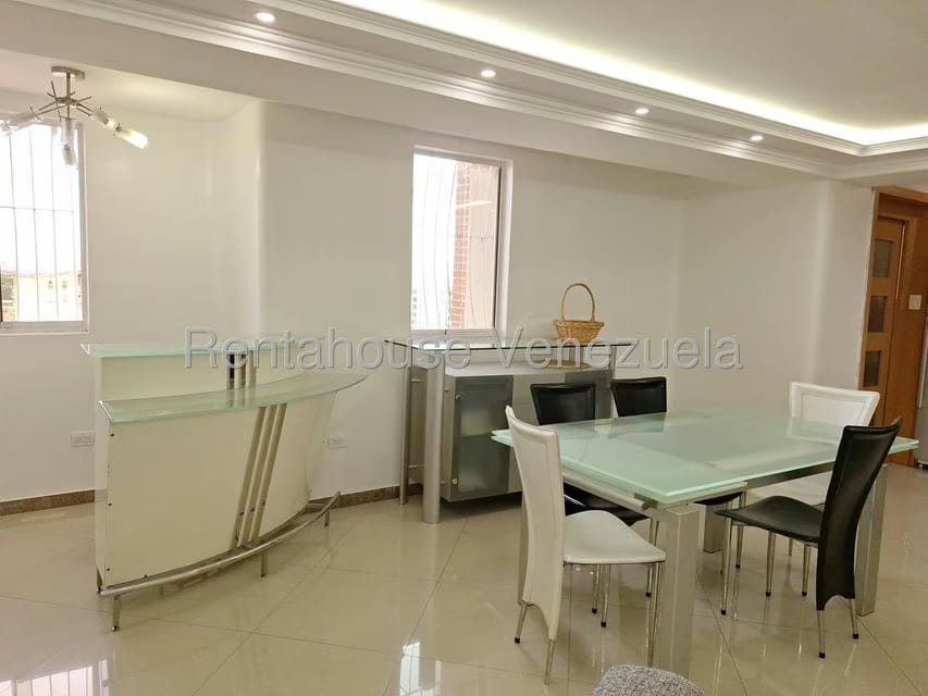 Apartamento (1 Nivel) en Venta en Avenida Fuerzas Aereas, Aragua - 24