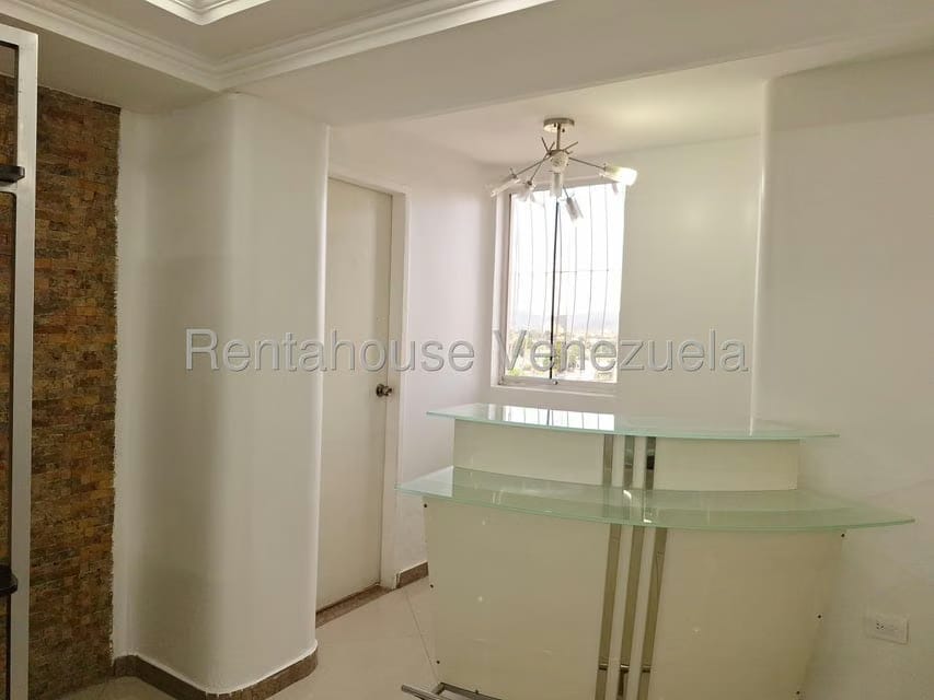 Apartamento (1 Nivel) en Venta en Avenida Fuerzas Aereas, Aragua - 25