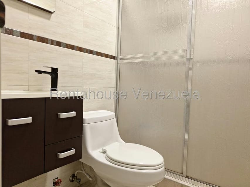 Apartamento (1 Nivel) en Venta en Avenida Fuerzas Aereas, Aragua - 28