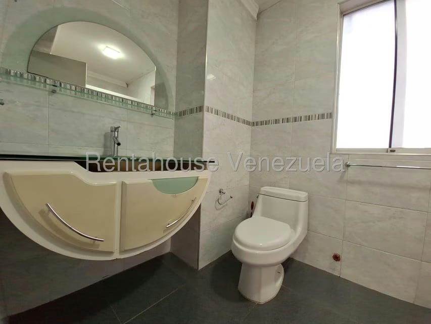 Apartamento (1 Nivel) en Venta en Avenida Fuerzas Aereas, Aragua - 38
