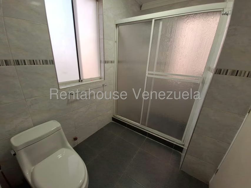 Apartamento (1 Nivel) en Venta en Avenida Fuerzas Aereas, Aragua - 40