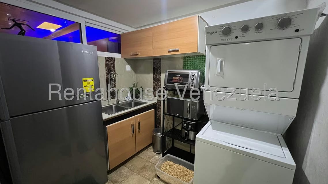 Townhouse (Multiples Niveles) en Venta en Lago Mar Beach, Zulia - 45