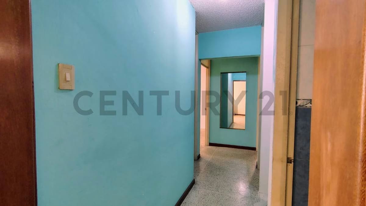 Venta de Apartamento en Los Teques - 5