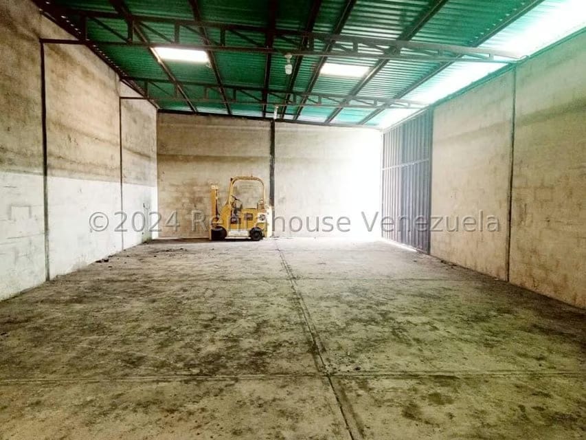Comercial (Galpon - Deposito) en Alquiler en Parroquia Juan de Villegas, Lara - 9