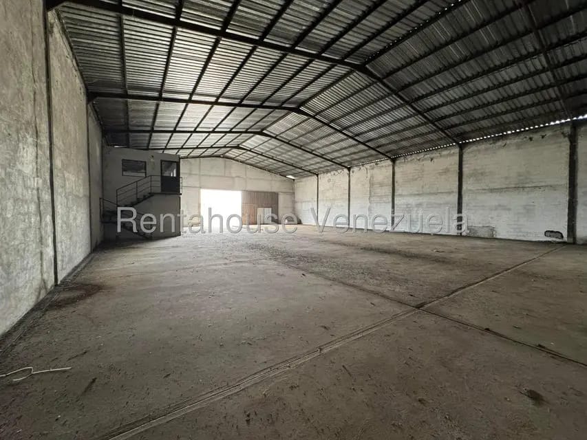 Comercial (Galpon - Deposito) en Alquiler en Miraflores, Portuguesa - 15