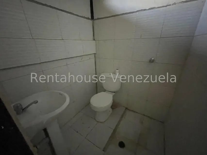 Comercial (Galpon - Deposito) en Alquiler en Miraflores, Portuguesa - 7
