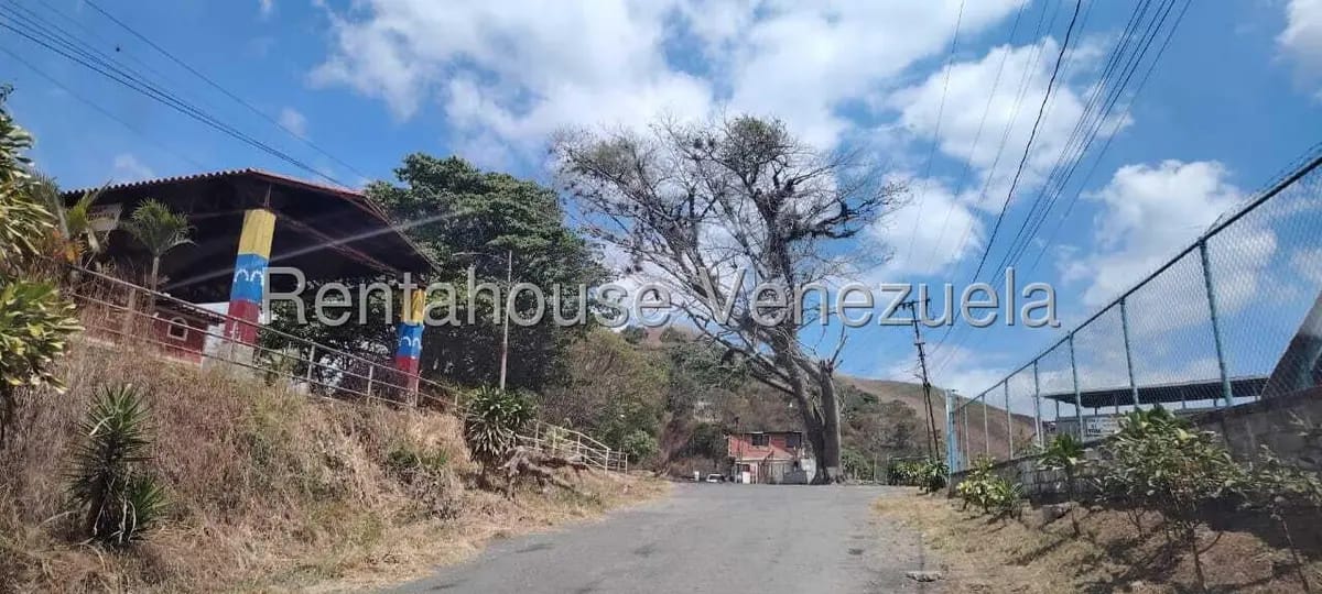 Terreno (Finca) en Venta en Parcelamiento Cortada del guayabo, Miranda - 33