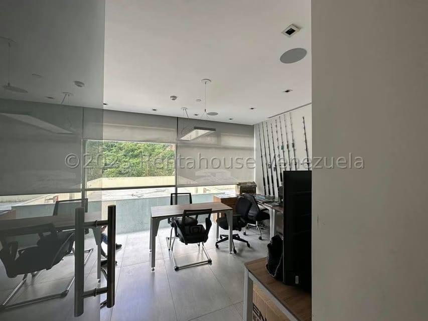 Comercial (Local Comercial) en Venta en Macaracuay, Distrito Metropolitano - 21