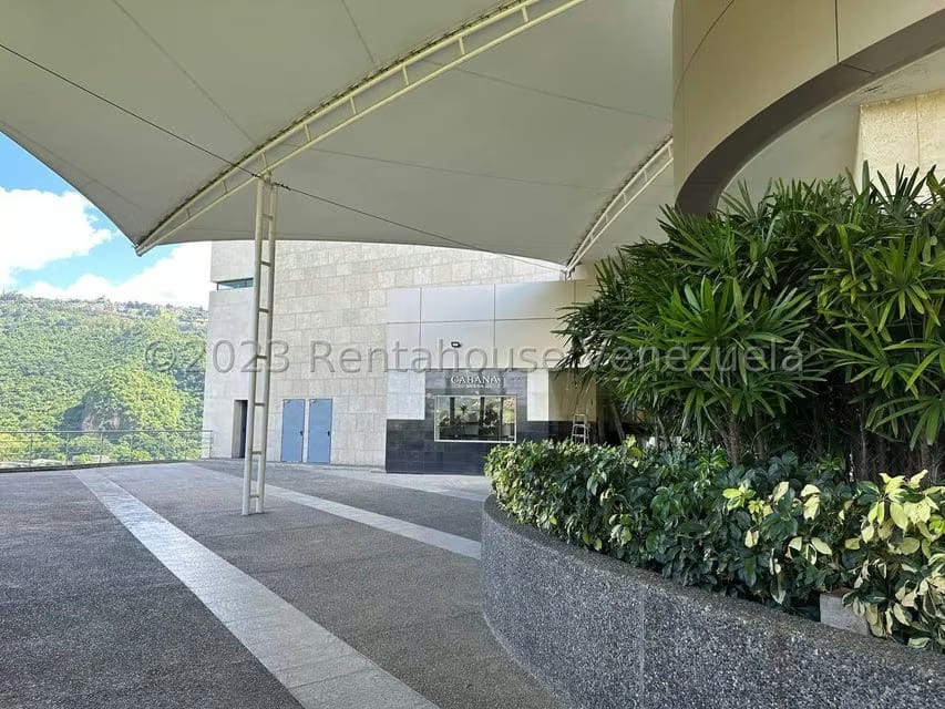 Comercial (Local Comercial) en Venta en Macaracuay, Distrito Metropolitano - 5