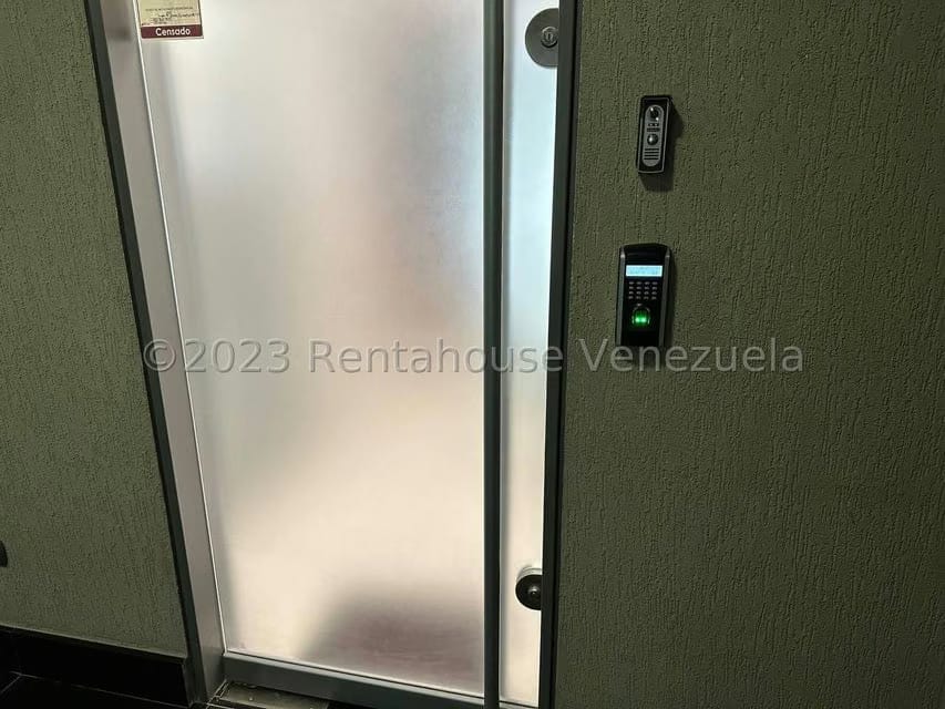 Comercial (Local Comercial) en Venta en Macaracuay, Distrito Metropolitano - 10