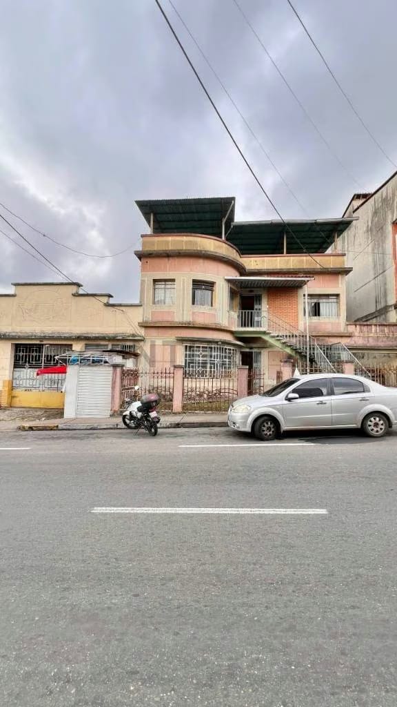 Venta casa multiproposito en barrio obrero - 2
