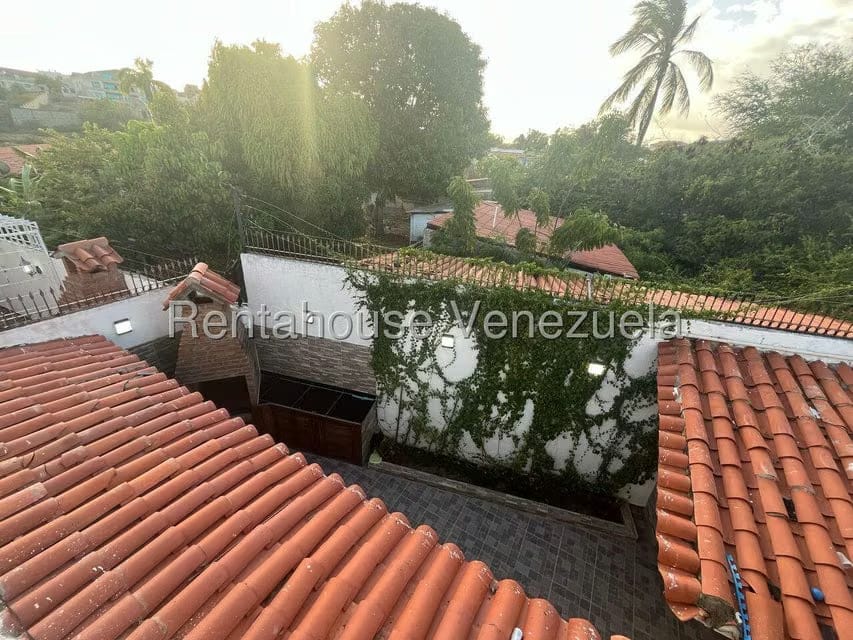 Townhouse (Duplex) en Venta en Playa el Angel, Nueva Esparta - 32