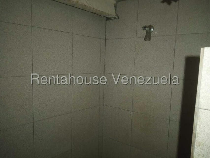 Comercial (Local Comercial) en Venta en Puente Hierro, Distrito Metropolitano - 15