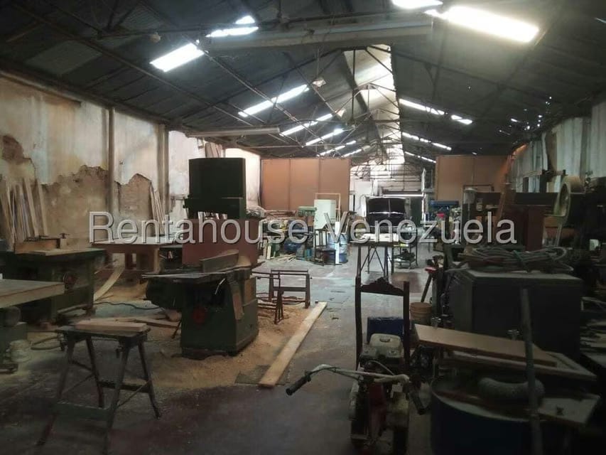 Comercial (Local Comercial) en Venta en Puente Hierro, Distrito Metropolitano - 7