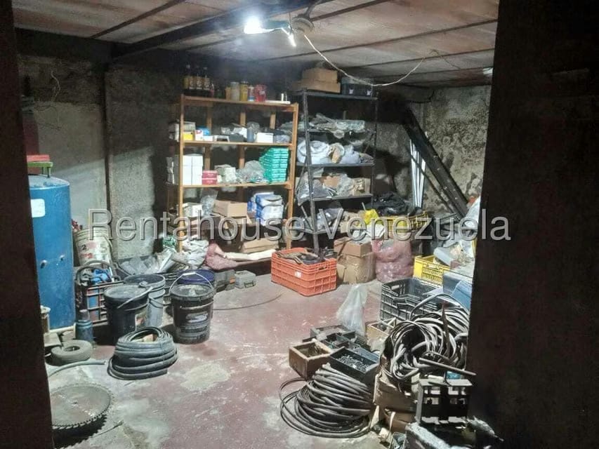 Comercial (Local Comercial) en Venta en Puente Hierro, Distrito Metropolitano - 10