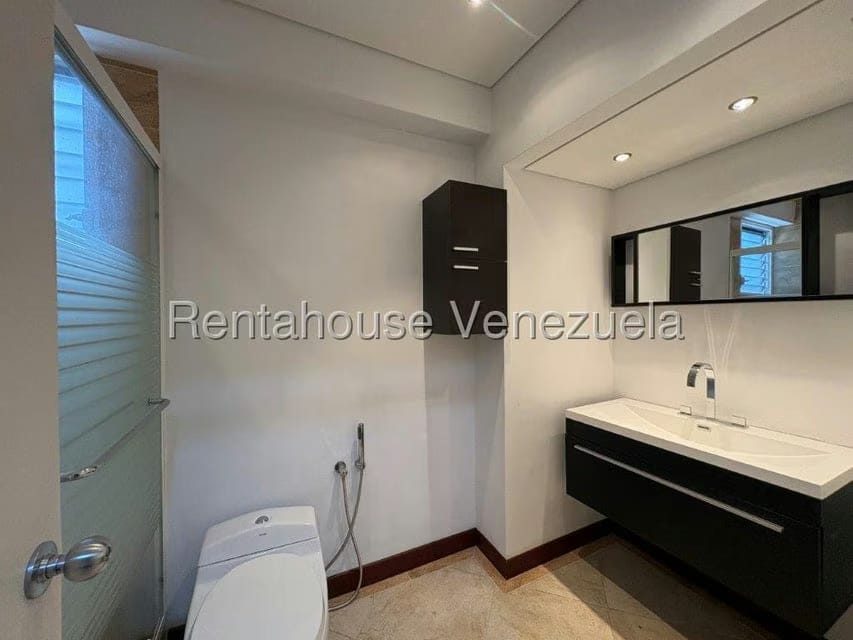 Apartamento (1 Nivel) en Venta en Los Pomelos, Distrito Metropolitano - 24
