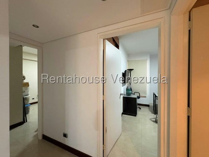 Apartamento (1 Nivel) en Venta en Los Pomelos, Distrito Metropolitano - 27