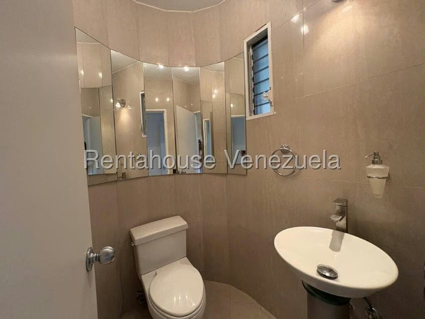 Apartamento (1 Nivel) en Venta en Los Pomelos, Distrito Metropolitano - 10