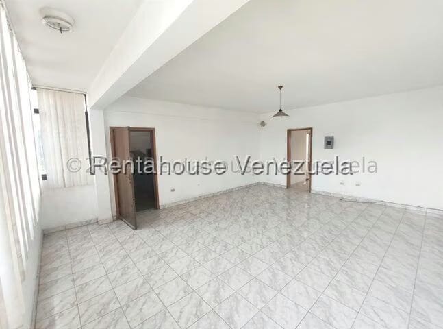 Comercial (Local Comercial) en Venta en Centro, Lara - 11