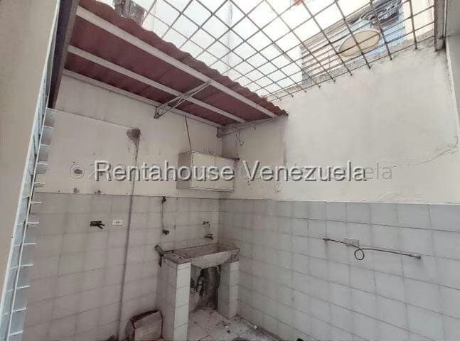 Comercial (Local Comercial) en Venta en Centro, Lara - 18