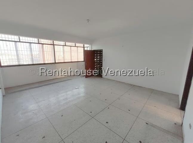 Comercial (Local Comercial) en Venta en Centro, Lara - 19