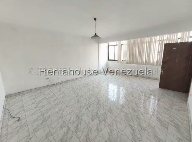 Comercial (Local Comercial) en Venta en Centro, Lara - 10