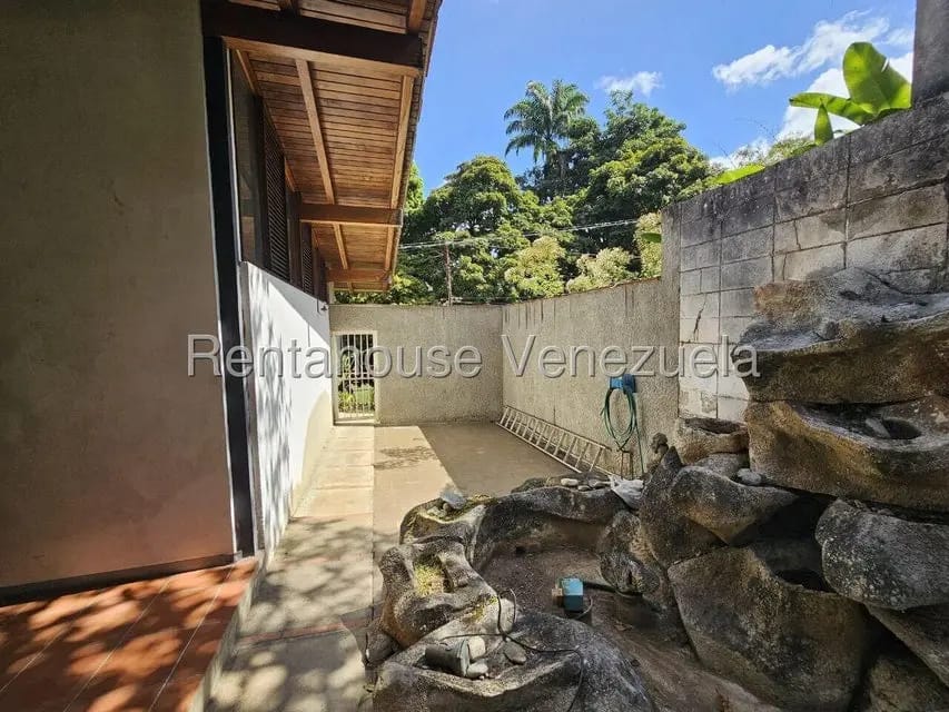 Casa (1 Nivel) en Venta en El Peñon, Distrito Metropolitano - 31