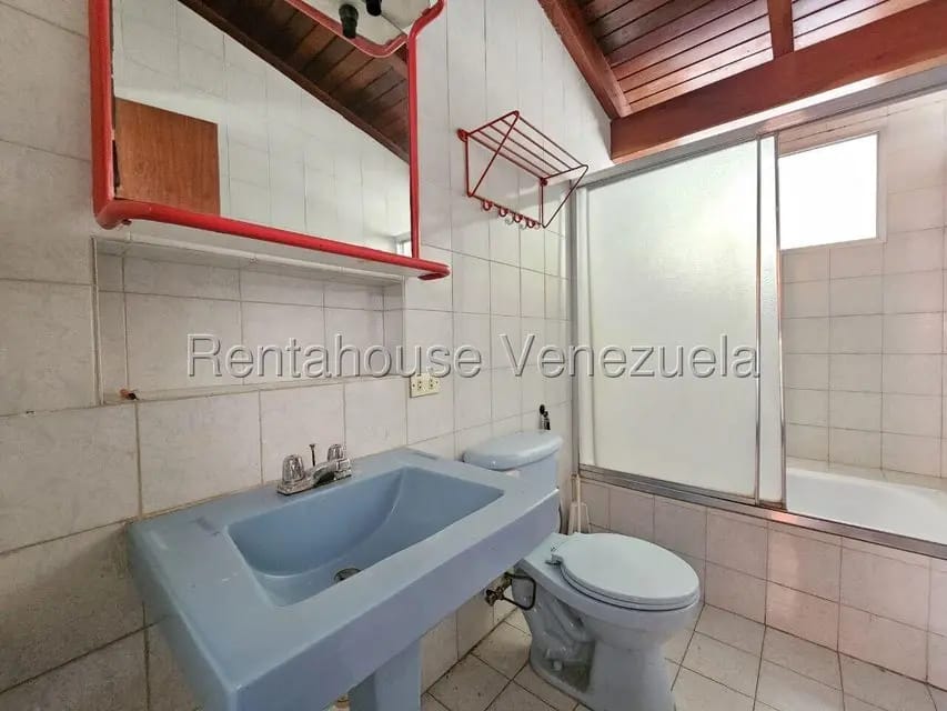 Casa (1 Nivel) en Venta en El Peñon, Distrito Metropolitano - 44