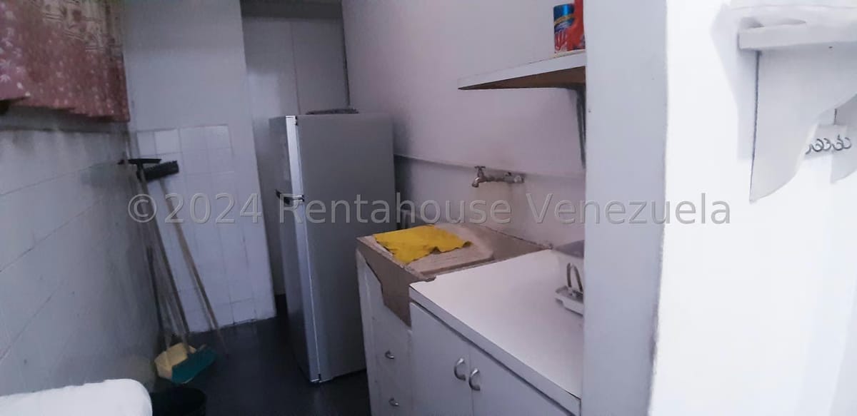 Apartamento (1 Nivel) en Venta en El Marques, Distrito Metropolitano - 24