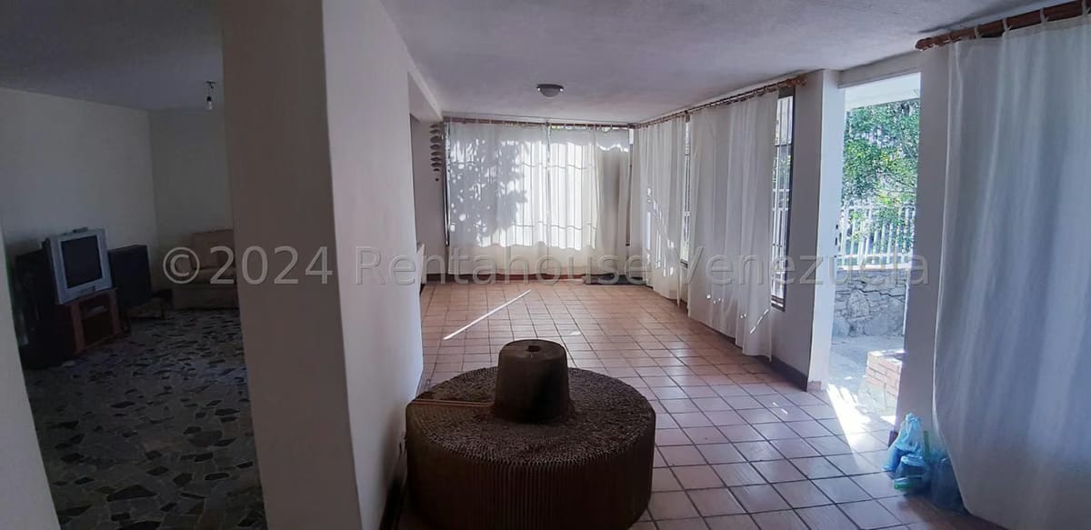 Apartamento (1 Nivel) en Venta en El Marques, Distrito Metropolitano - 8