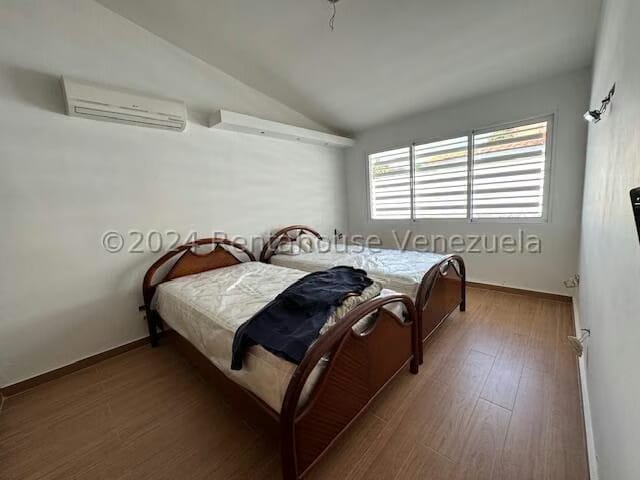 Casa (1 Nivel) en Venta en Santa Cecilia, Distrito Metropolitano - 27