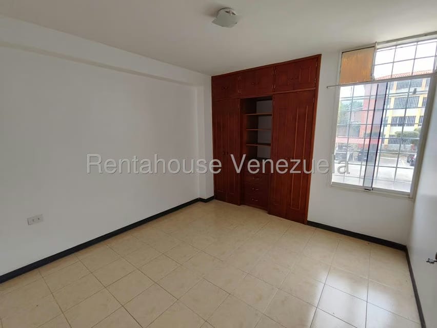 Apartamento (1 Nivel) en Alquiler en Roca Terra, Lara - 14