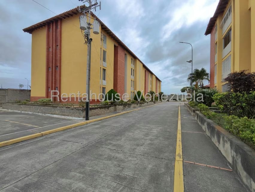 Apartamento (1 Nivel) en Alquiler en Roca Terra, Lara - 25