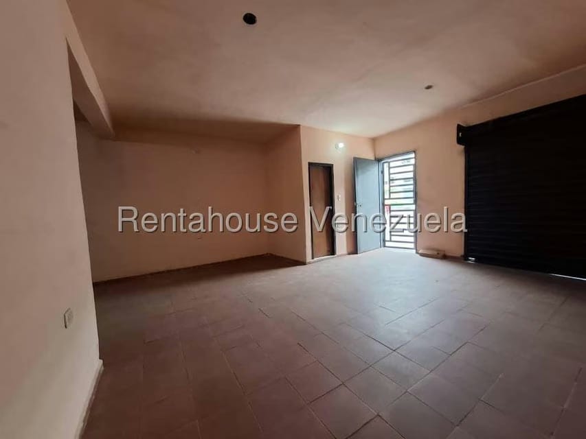 Comercial (Local Comercial) en Alquiler en Parroquia Juan de Villegas, Lara - 6
