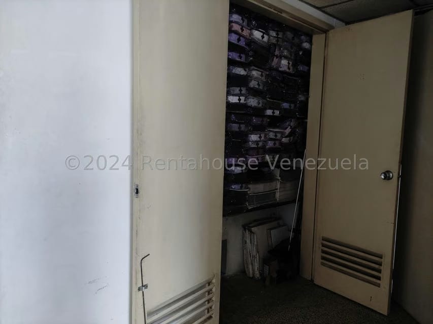 Comercial (Oficina) en Venta en Sabana Grande, Distrito Metropolitano - 18