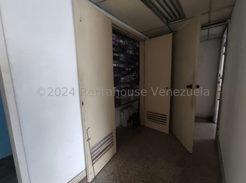 Comercial (Oficina) en Venta en Sabana Grande, Distrito Metropolitano - 19