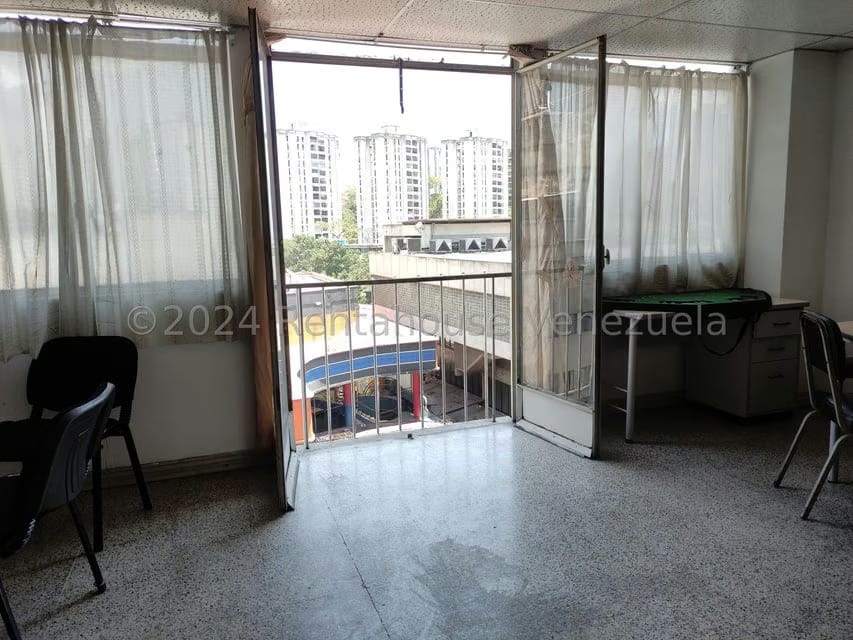Comercial (Oficina) en Venta en Sabana Grande, Distrito Metropolitano - 24
